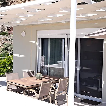 Kalimera Mariou - Mit Pool Villa